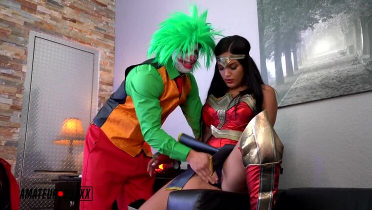 Amateur BoXXX - Alina Belle - Alina Belle - Wonder Woman Gets Fucked By / 14.02.2022