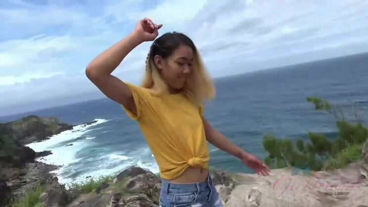 ATK Girlfriends - Aria Skye - You Take Aria To The Aquarium, And The Beach - Aria Skye / 27.08.2021