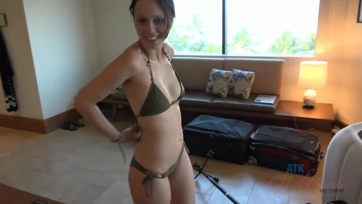 ATK Girlfriends - Jade Nile - You Fill Jades Beautiful Pussy With A Creampie With Jade Nile / 08.06.2021