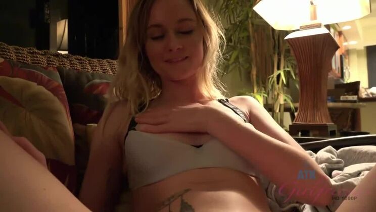 ATK Girlfriends - Kenzie Kai - Kenzie Comes Back To Hawaii With You, This Time Kauai! - Kenzie Kai / 09.08.2021