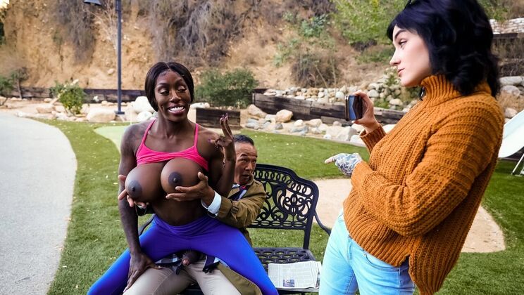 Brazzers - Ebony Mystique - Chong Dong - Nasty Old Bench Flasher Meets Thirsty Jogging Nymph / 28.06.2022