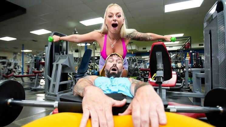 Brazzers - GI Joey - Elana Bunnz - Busted! / 30.04.2023