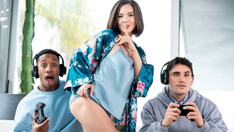 Brazzers - Jesus Reyes - Eve Sweet - Cleaning Up Every Drop / 23.06.2025