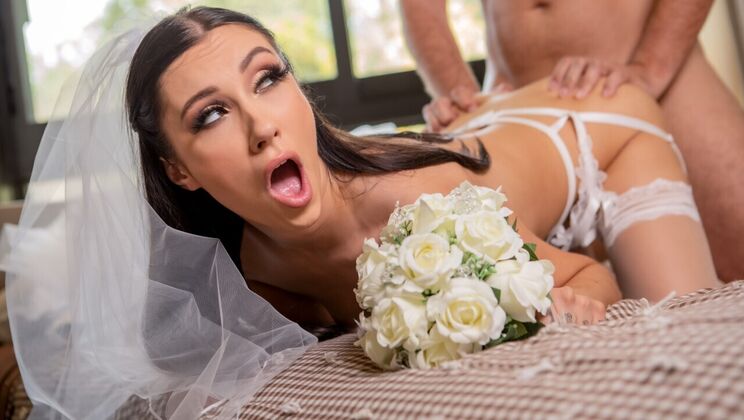 Brazzers - Keiran Lee - Jazmin Luv - Runaway Bride Needs Dick / 10.09.2021