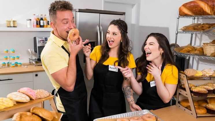 Brazzers - Van Wylde - Lily Lou - Maddy May - Biz Up Front, Party In the Back / 20.05.2022