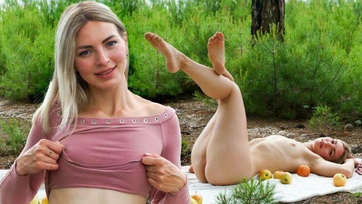 Club Sweethearts - Roxy T - An apple a day keeps the doctor away / 07.06.2022