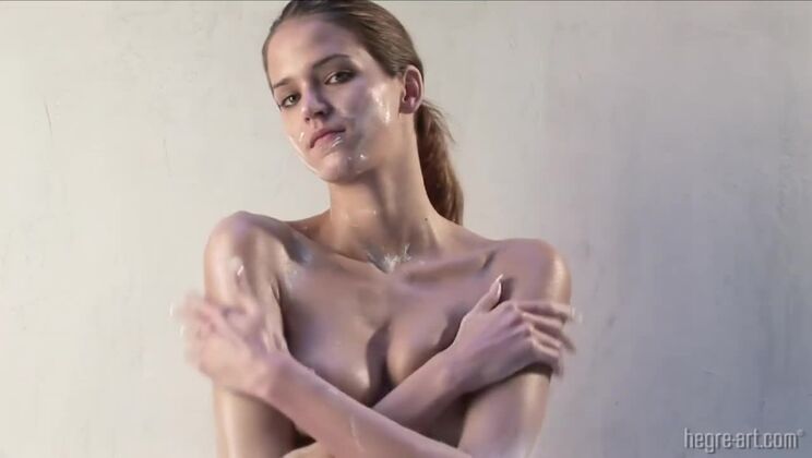 Hegre - Silvie - Silvie Frozen Bush / 09.04.2021