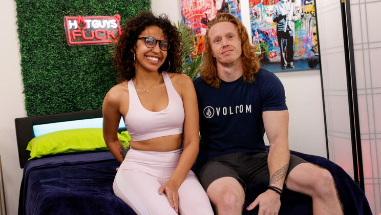 Hot Guys Fuck - Alix Pena - Ash Riley - First Timer Red Headed HUNK Ash Riley Meets Latina Alix Pena / 31.03.2022