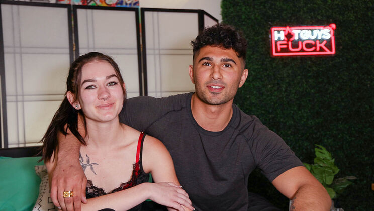 Hot Guys Fuck - Citlali Hall - Zane Walker - Zane Walker Prepares For The Cum Shot Bounty Hunter Challenge With Citlali Hall / 07.07.2022