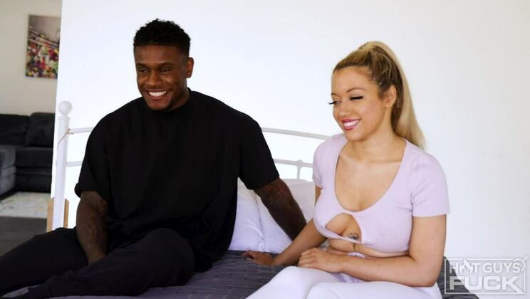 Hot Guys Fuck - Francesca Rossi - Calvin Beckham - The Girl Next Door Francesca Rossi Has Been Eyeing Something Tall, Dark and Handsome. Calvin Beckham! / 08.01.2023