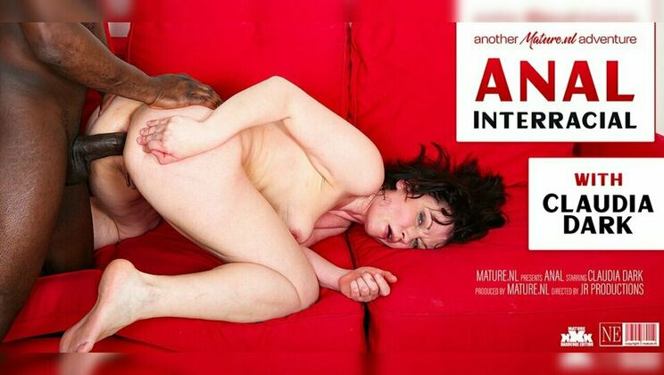 Mature.nl - Joachim Kessef - Claudia Dark - Anal loving MILF Claudia Dark wanted a black cock up her ass / 31.05.2024