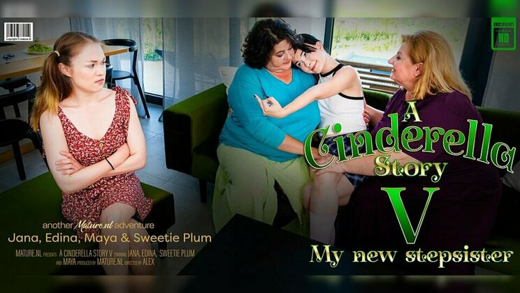 Mature.nl - Maya - Jana - Edina - Sweetie Plum - The BBW evil stepmoms have a new stepdaughter and teeny Maya isn't happy with it! / 30.12.2022