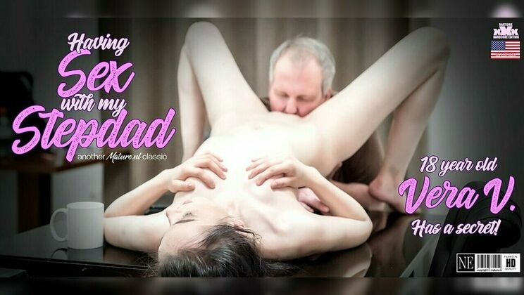 Mature.nl - Steve Steel - Vera V. - Naughty teen Vera V. Seduces her stepdad for a secret sexaffair with him in the kitchen / 23.04.2024