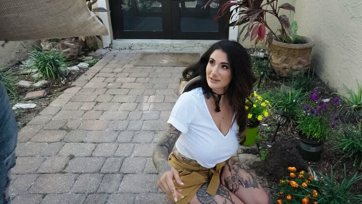 Milf Hunter - jmac - Arabelle Raphael - Hunting The Horny Gardener / 12.12.2022