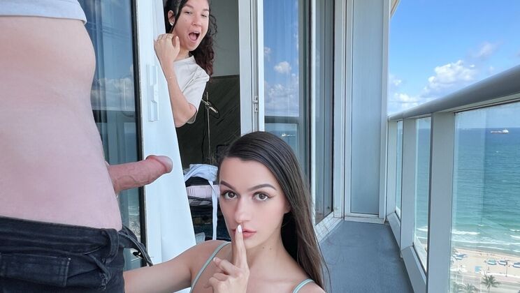 MOFOS - Jimmy Michaels - Summer Renee - We Want A Late Check Out / 26.09.2025