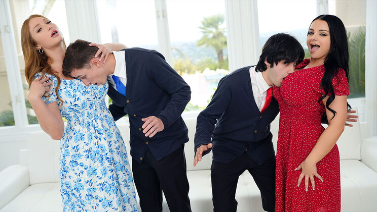 Mom Swap - Skylar Snow - Payton Preslee - Elias Cash - Parker Ambrose - Swag & Swap / 09.08.2023