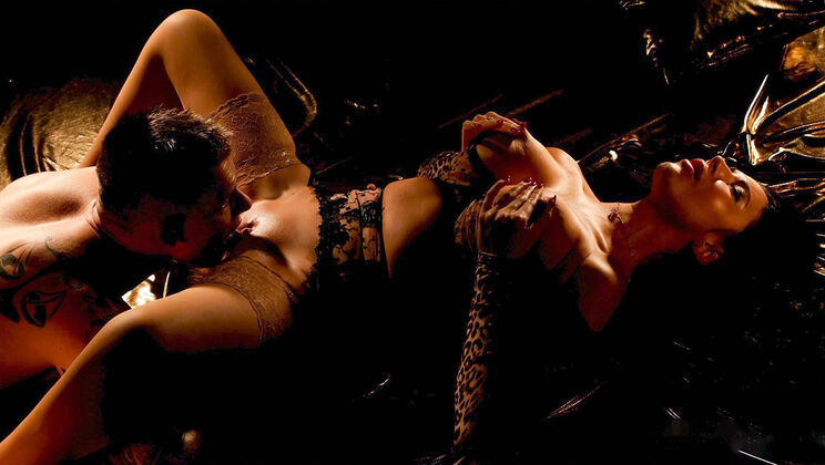 MYLF - Brandi Love - Ania Kinski - Thomas - Million Dollar Film / 08.12.2021