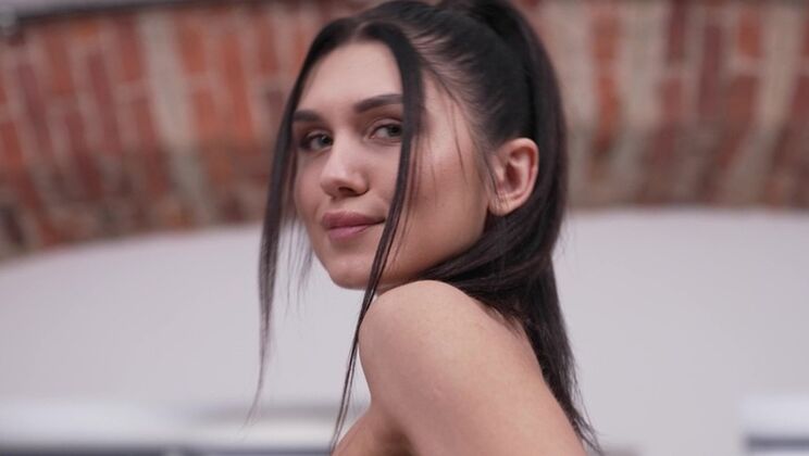 NRX Studio - Willy Regal - Leo Ahsoka - Nick Whitehard - First DP of a fit beauty from the Middle East - Leo Ahsoka / 16.07.2022