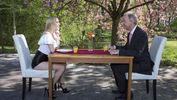 Oldje - Kira Thorn - Boris - Sex Before The Conference / 30.05.2021