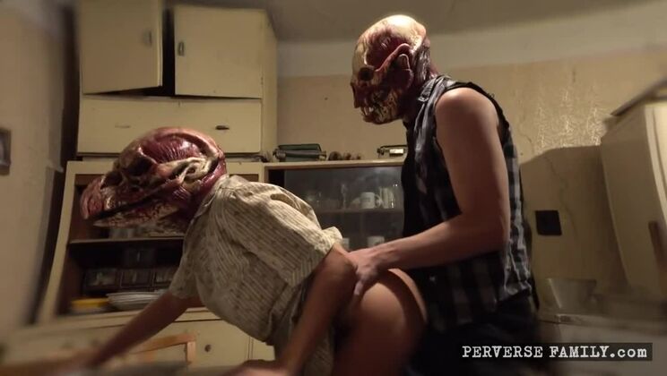 Perverse Family - Mad Mask Hallucination / Perverse Family 2 Part 24 / 26.02.2022