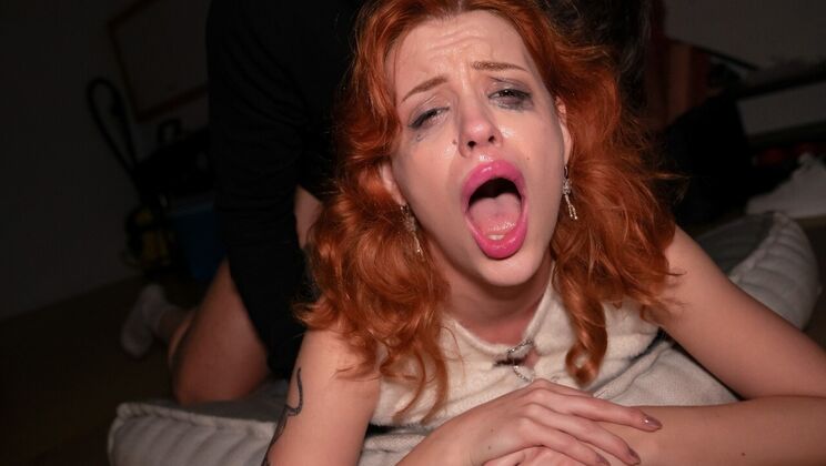 Public Agent - denis marti - Mia Stone - Sucky Squirt Squirt / 22.04.2025