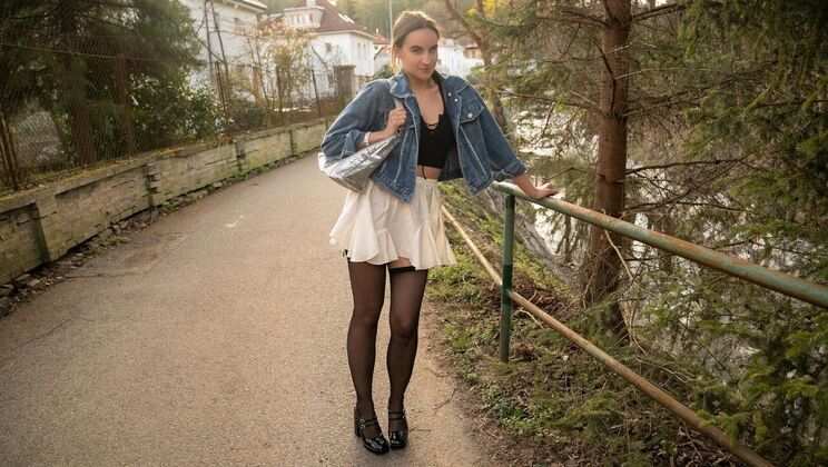 Public Agent - Martin Gun - Gigi Max - Shy baker loves thick cock / 06.06.2025