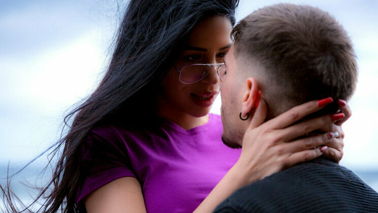 SexArt - Julia De Lucia - Chris Torres - Unrestrained (2021) / 27.06.2021