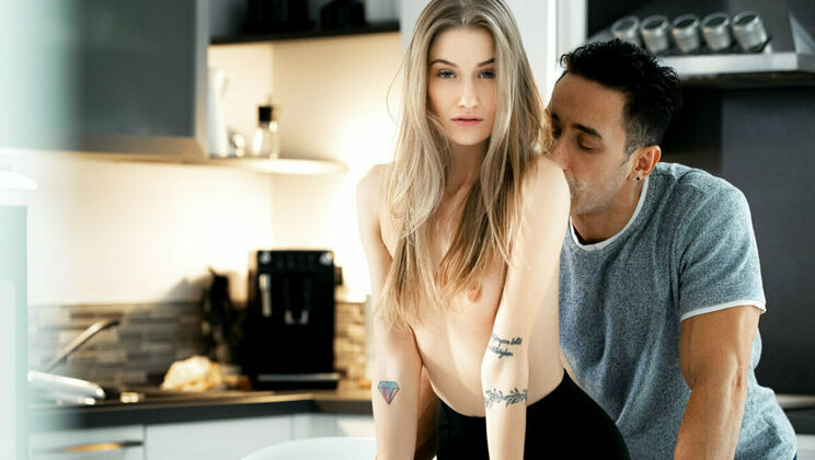 SexArt - Tiffany Tatum - Mugur - Catch A Break (2021) / 24.01.2021