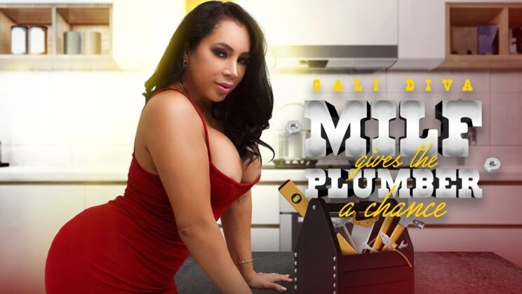 SEXMEX - Galidiva - Milf give the plumber a chance . Gali Diva / 12.01.2024