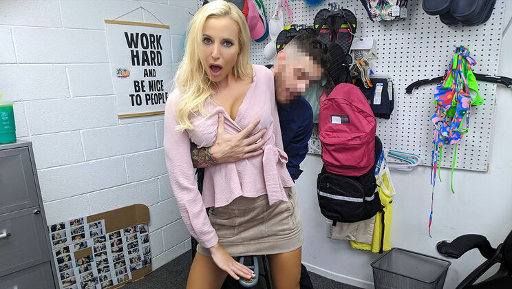 ShopLyfter MYLF - Billy Boston - Sophia West - Case No. 6615398 - She's A Good Person / 08.10.2022