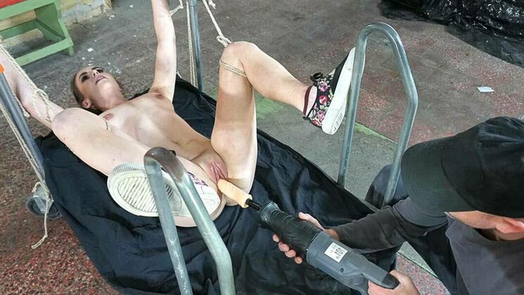 Submissed - Lenna Ross - Dominated with sex toys / 16.10.2022