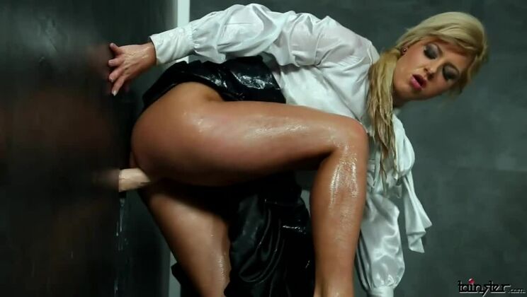 Tainster - Nathaly Heaven - Nathaly Cherie - Sliming Down Big Titty Royalty / 10.04.2021