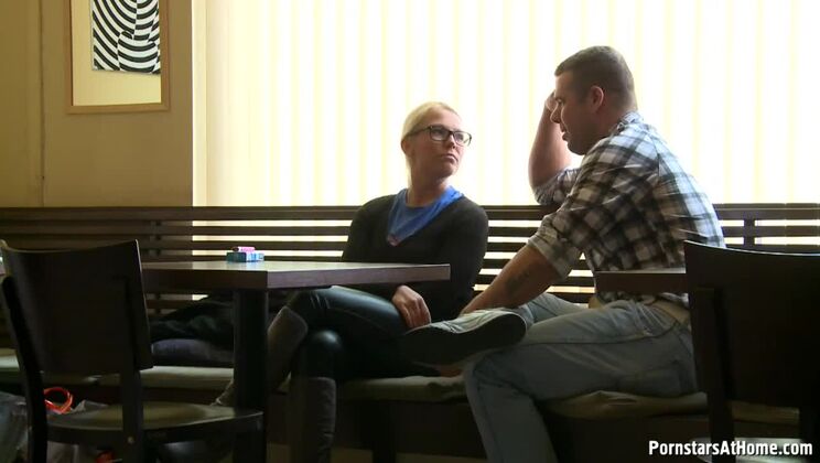 Tainster - No Need To Leave The Bar With This Babe! / 19.03.2021