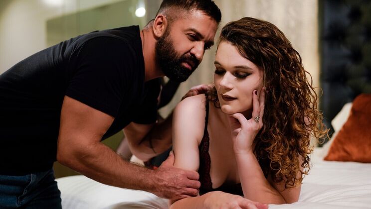 Trans Sensual - Dominic Pacifico - Nicole Knight - TS Adventures Scene 4 / 04.06.2021