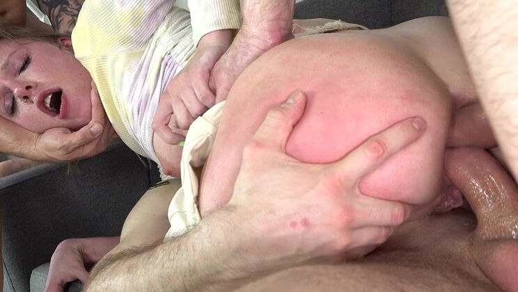 VK Studio - Willy Regal - Pimpal Bill - Viper Tor - Stella Bliss - FIRST DAP Stella Bliss - Triple Penetration - Real Anal Orasm / 29.05.2023