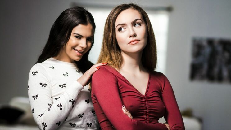 Web Young - Violet Starr - Freya Parker - Scrambled Seduction / 11.03.2022